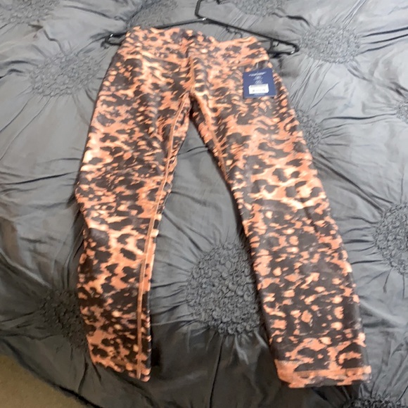 Marika leopard Capri pants sz S - Picture 1 of 4